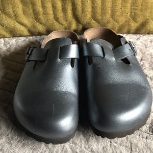 Metallic gunmetal Birkenstocks